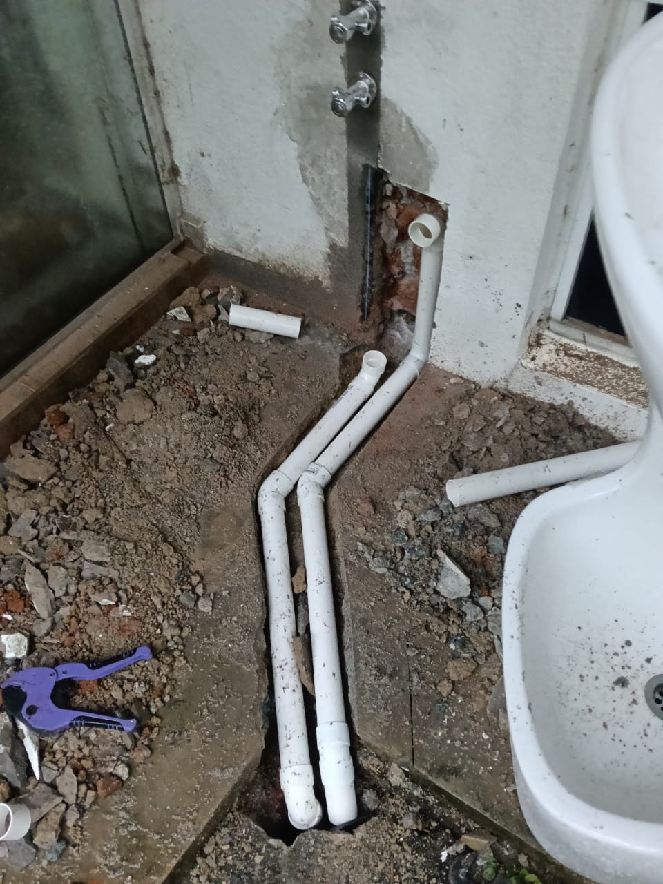 Kerja civil oleh Plumber Melayu