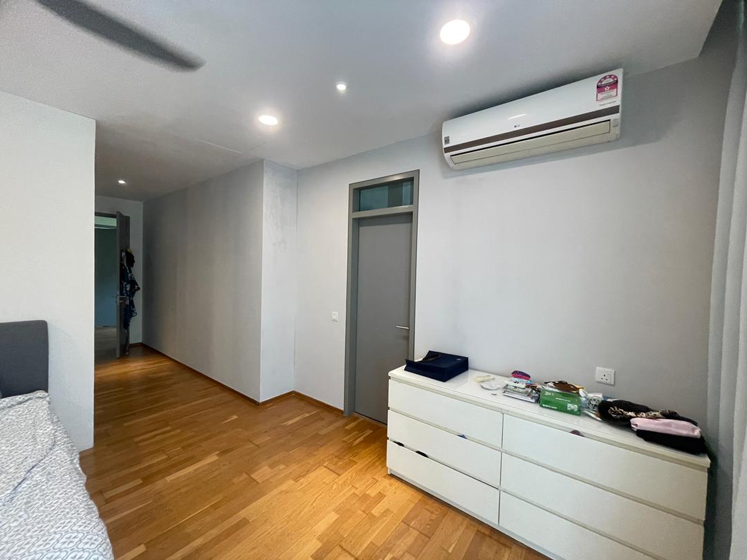 Kerja painting oleh Plumber Melayu